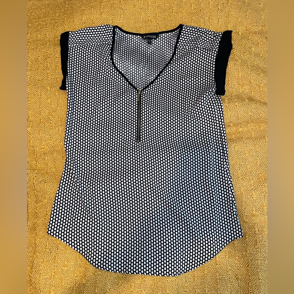 Black and White Express Blouse